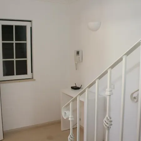 V2 Z * Olhos de Agua (Albufeira)