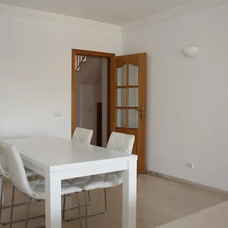 V2 Z * Olhos de Agua (Albufeira)