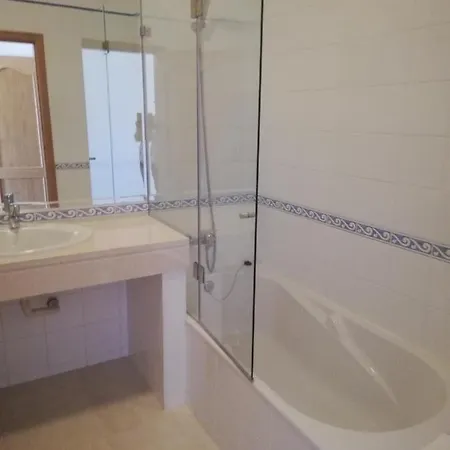 V2 Z Olhos de Agua (Albufeira)