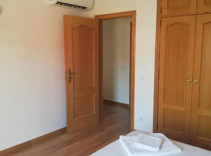Villa V2 Z Olhos de Agua (Albufeira)