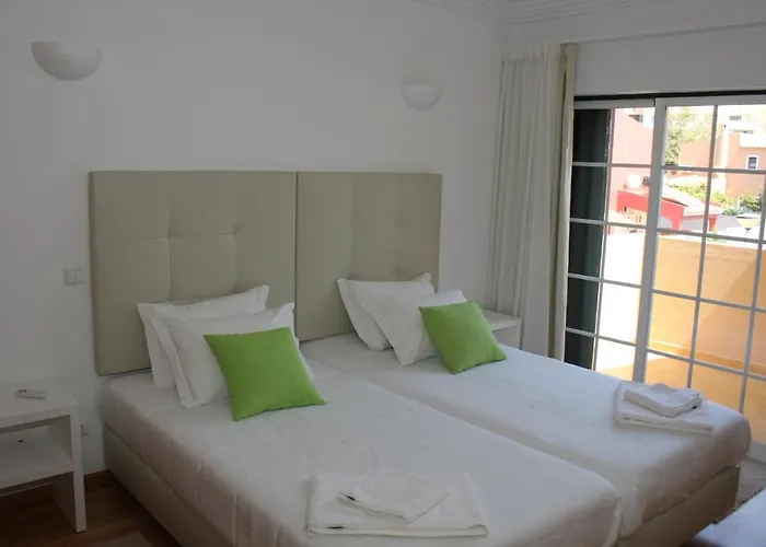 V2 Z * Olhos de Αgua